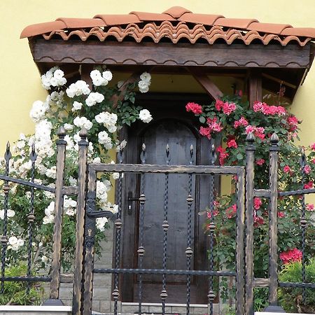 Apartments Kaloyan Veliko Tarnovo Kültér fotó