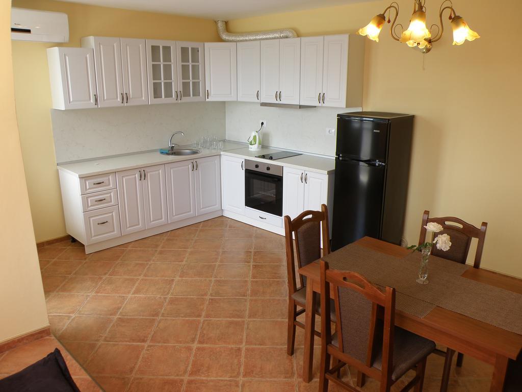 Apartments Kaloyan Veliko Tarnovo Kültér fotó