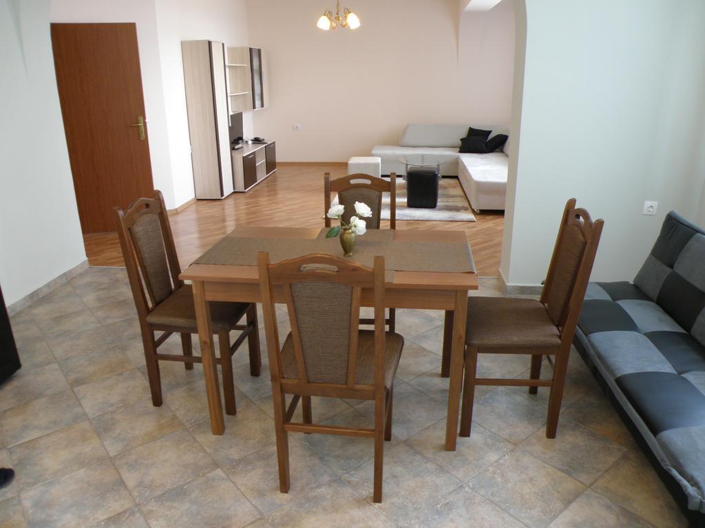 Apartments Kaloyan Veliko Tarnovo Kültér fotó